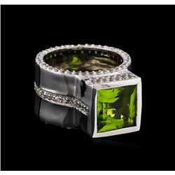 Crayola 3.50ct Peridot and White Sapphire Ring - .925 Silver