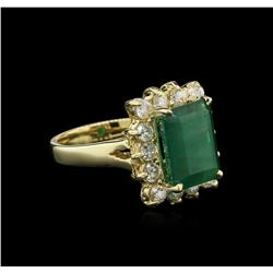 4.45ct Emerald and Diamond Ring - 14KT Yellow Gold