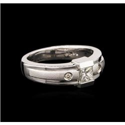 14KT White Gold 0.31ctw Diamond Ring