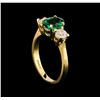Image 4 : 1.15ct Emerald and Diamond Ring - 14KT Yellow Gold