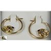 Image 1 : #130-10K YELLOW GOLD CUBIC ZIRCONIA DOLPHIN