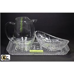 CRYSTAL TRAY WITH CRYSTAL GRAVY BOWL & GLASS