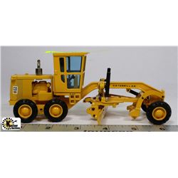 GOAL MINIATURE DIE CAST CATERPILLAR 12G GRADER