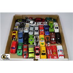 LOT OF DIECAST TOY VEHICLES