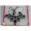 Image 1 : VINTAGE BLACK AND WHITE STONE NECKLACE & EARRING