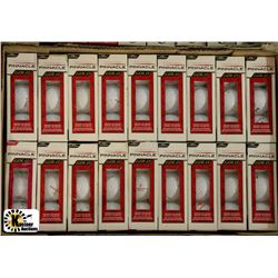 FLAT OF PINNACLE RECLAIMED GOLF BALLS GOLD