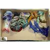Image 1 : FLAT OF VARIOUS DOLPHIN FIGURINES