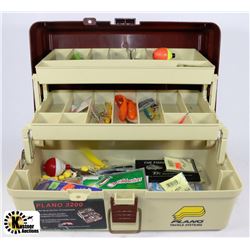 PLANO TACKLE BOX WITH HOOKS & ACCESSORIES
