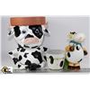 Image 1 : BOX WITH BESSIE THE COW 7" POT AND SMALL COW