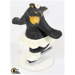 SUSIE THE SKATER FROM THE BEAR TIME COLLECTION