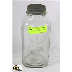 VINTAGE BALL MASON JAR WITH LID