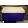 Image 1 : INSULATED IGLOO CAMPING COOLER & RUBBERMAID 1/2GAL