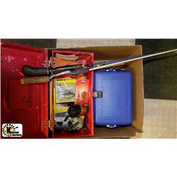 LOT OF FISHING TACKLE BOX WITH ACCESSORIES & LURES