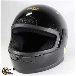 USED WOMENS SIZE MEDIUM MOTOR BIKE HELMET