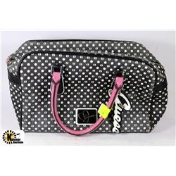 GENUINE WHITE/BLACK GUESS LEATHER PURSE