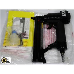 NEW CAMPBELL HAUSFELD 2-IN-1 NAILER/STAPLER