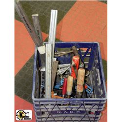 LOT OF VARIOUS SIZED CLAMPS