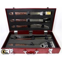 DELUXE BBQ SET IN WOOD CASE