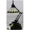 Image 1 : STAIN GLASS STYLE DESK LAMP