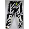 Image 1 : NEW KINETIC PANTS BLK/WHITE SIZE 26