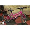 Image 1 : GIRLS TRIUMPH PINK 5 SPEED BIKE