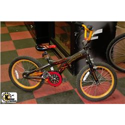 BOYS MONGOOSE BIKE