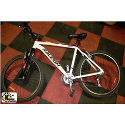 RALEIGH 6061 ALUMINUM FRAME MOUNTAIN BIKE
