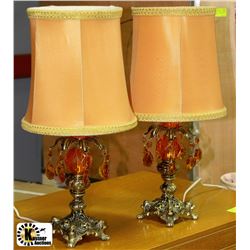 PAIR OF VINTAGE ORANGE AND BRASS LAMPS