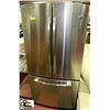 Image 1 : GE STAINLESS STEEL FRENCH DOOR FRIDGE 22 CUBE