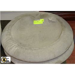 CONCRETE GROUND BIRDBATH 19" WIDE