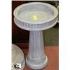 Image 1 : PAINTED CONCRETE COLUMN BIRDBATH 23"HX16"W