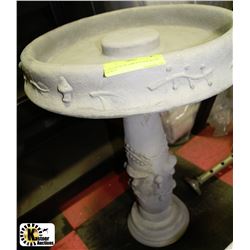 CONCRETE MUSHROOM BIRDBATH 16"X23"