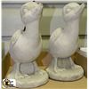 Image 1 : 2 CONCRETE DUCKLINGS 9 " TALL