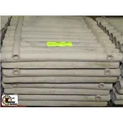 LOT OF 4 CONCRETE STEPPING STONES 12"