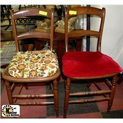 PAIR OF ESTATE WOOD SIDECHAIRS