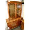 Image 1 : CHINA CABINET
