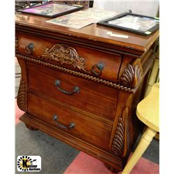 3 DRAWER NIGHT TABLE 18"X28"X30"H