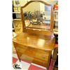 Image 1 : DRESSER WITH MIRROR
