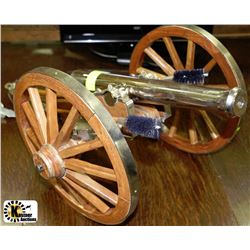 VINTAGE CANNON REPLICA  MODEL