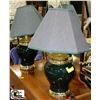 Image 1 : PAIR OF EMERALD PORCELAIN LAMPS WITH BRASS