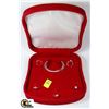 Image 1 : JEWELLERY BOX WITH WITH CONTENTS