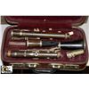 Image 1 : VINTAGE CLARINET
