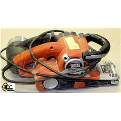 BLACK AND DECKER BELT SANDER