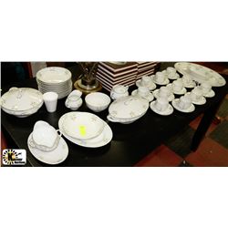 LARGE AUSTRALIAN PORCELAIN DISH SET