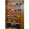 Image 1 : Shelf lots of collectible electric trains with track and station