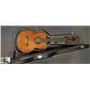 Image 1 : YAMAHA CS 40 ACOUSTIC GUITAR WITH CASE