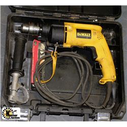 DEWALT 1/2" VSR HAMMERDRILL WITH CASE