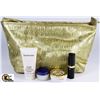 Image 1 : ELIZABETH ARDEN TRAVEL BAG WITH CERAMIDE GOLD