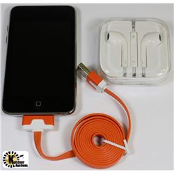 8GB APPLE IPOD TOUCH W/NEW EARBUDS & USB ADAPTOR