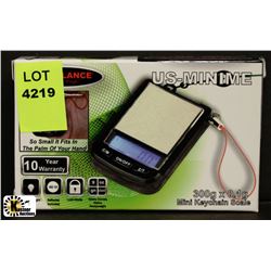 NEW MINI KEYCHAIN SCALE 300GX.01G